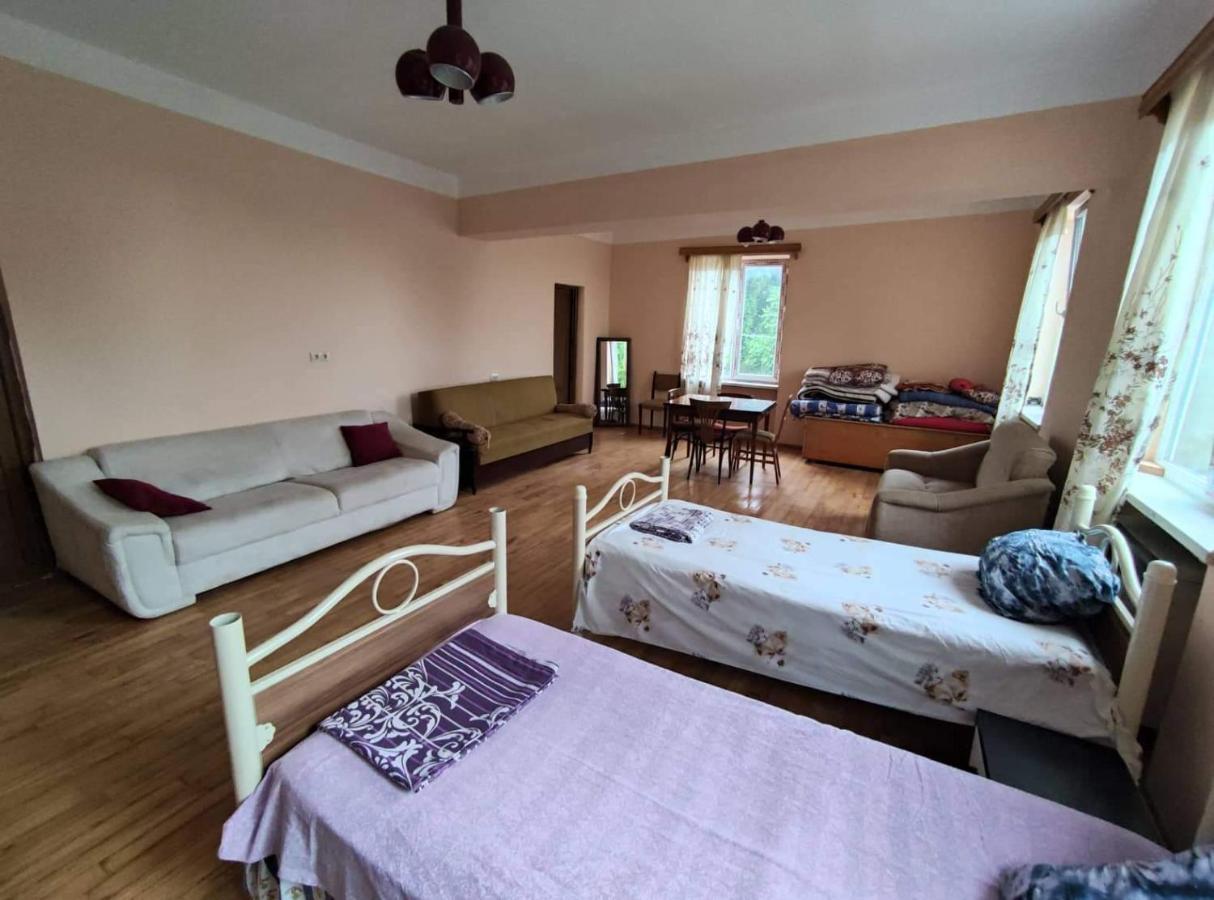 Hostel On The River Батуми Экстерьер фото