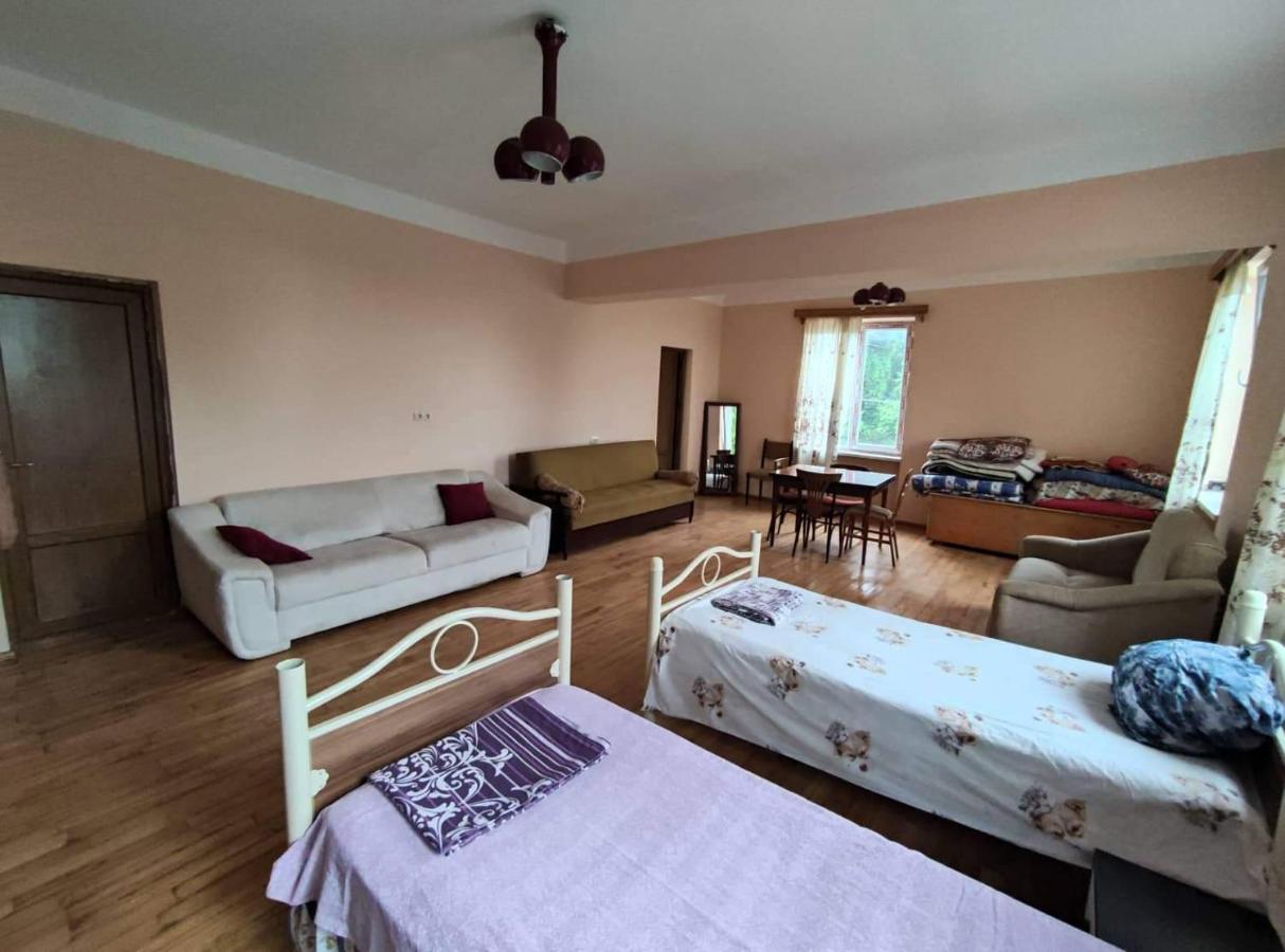 Hostel On The River Батуми Экстерьер фото